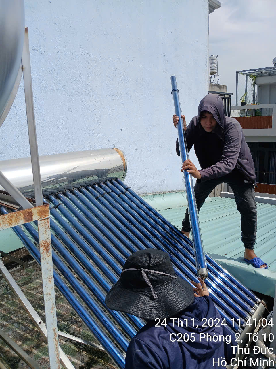 Bảo Dưỡng Máy Nước Nóng Mặt Trời Định Kỳ