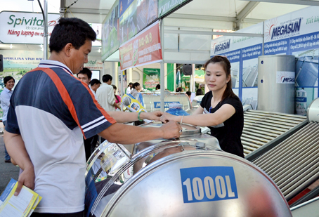 sửa máy năng lượng mặt trời