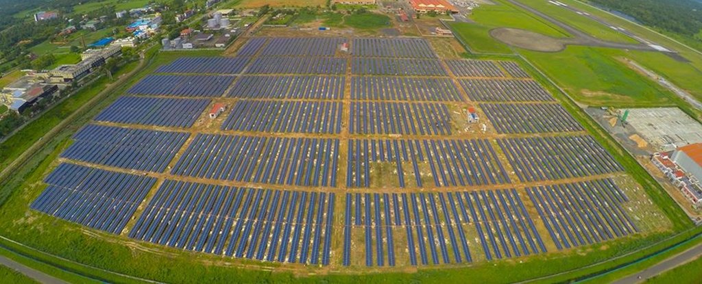 Sân Bay Năng Lượng Mặt Trời Đầu Tiên Xuất Hiện Trên Thế Giới.