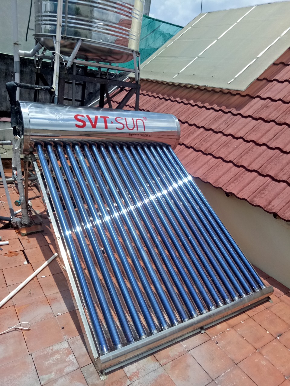Dịch Vụ Sửa Chữa Máy Nước Nóng Năng Lượng Mặt Trời 