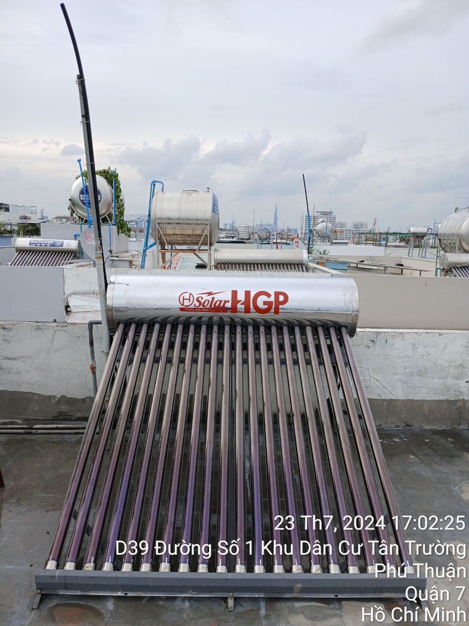 Sửa Máy Nước Nóng Năng Lượng Mặt Trời Chuyên Nghiệp Quận 9